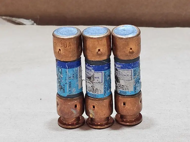 Used LITTELFUSE FLNR-30 Fuses British Columbia CA | Lenmark #1489019