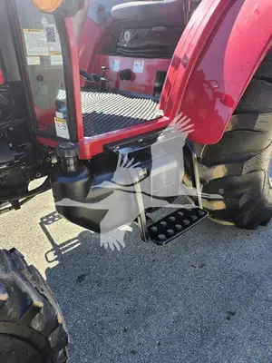 USED 2019 MAHINDRA 2660 PST