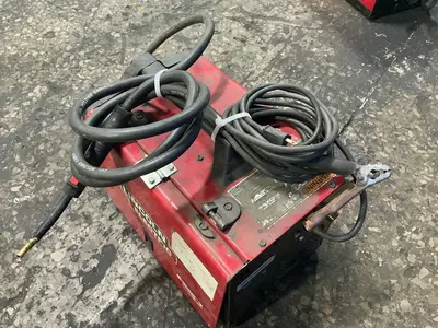Used LINCOLN ELECTRIC WELDPAK 140 HD Welding Machinery (Other) Ohio US | HGR 24 #1460633
