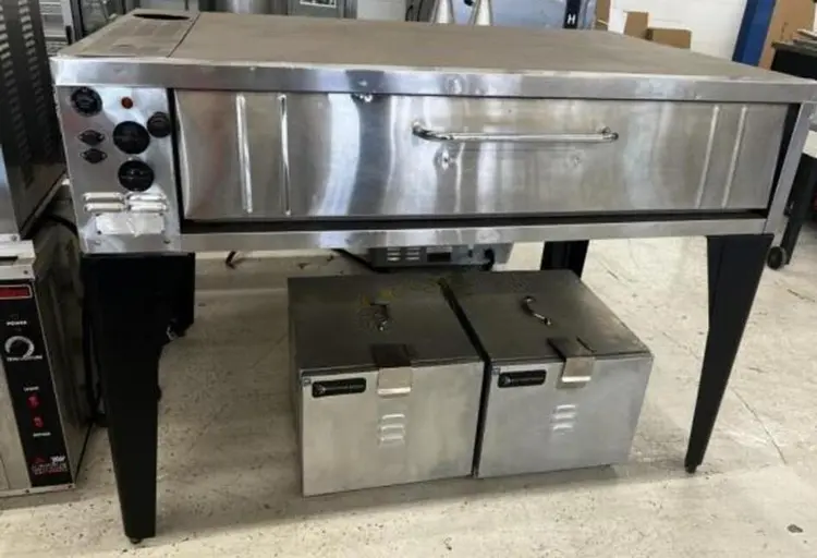 Used BAKERS PRIDE B541 Pizza Equipment | Surrey Food Equipment #436485