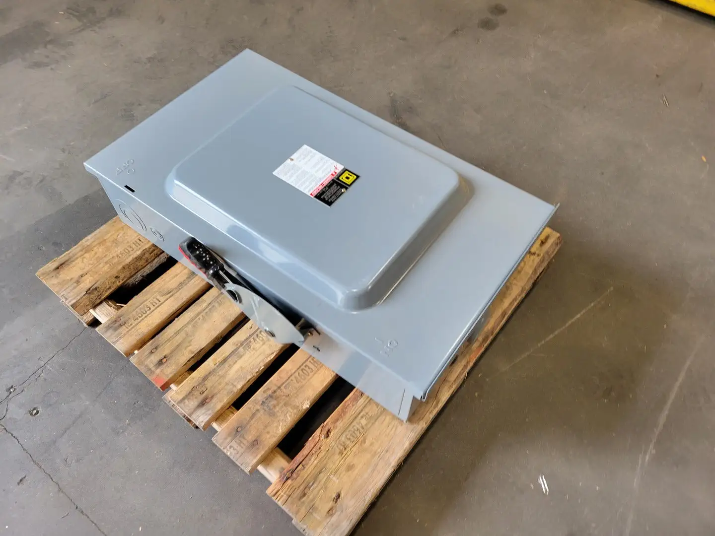 New | in-Stock SQUARE D HU364RB Switchgears British Columbia CA | Lenmark #1430139
