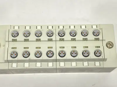 Used SMC Input Base Unit for DeviceNet w/ 2x EX500-IE5(PNP) Input Unit PLC Input & Output Michigan US | Maverick Industrial Sales #1395595
