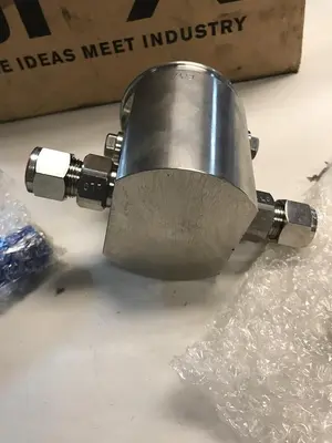 USED SPX BLZ220B3V1