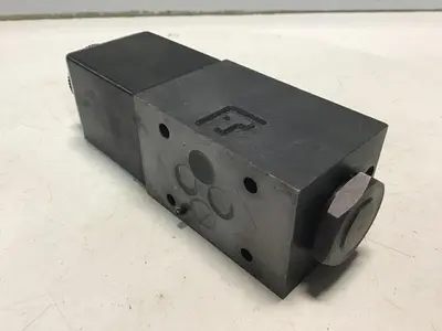 USED VICKERS DG4V-3S-22AL-M-U-H5-60