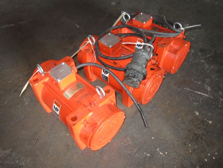 Used _UNKNOWN_ 2P 800 A.C. Motors Ohio US | Ingalls Process Equipment #876801