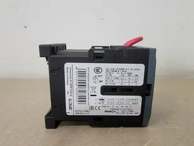 NEW SIEMENS 3RT20161BB41