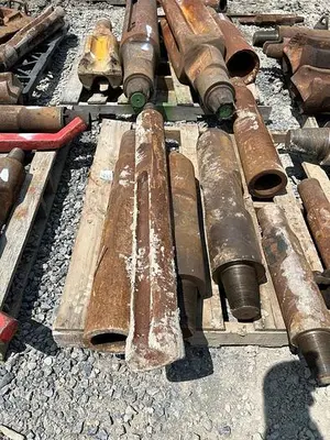 Used AFTERMARKET 5" X 3 FT. CHISEL DRILL BIT FOR CABLE TOOL Drills Pennsylvania US | East West Machinery & Drilling #1417372