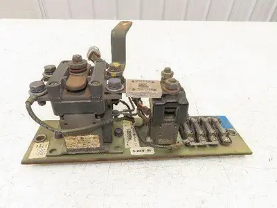 General Electric 1466921 Fuse Contactor Set From Hyster E60XM2-33 Forklift