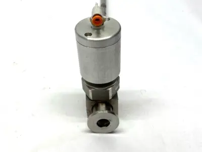 USED SWAGELOK DIAPHRAGM VALVE HIGH-FLOW