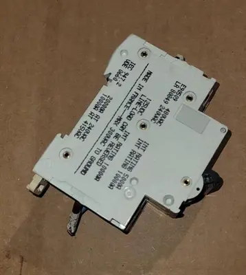 USED MERLIN GERIN MULTI9 C60N