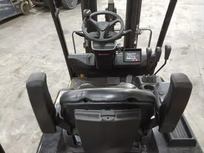 USED 2020 HYUNDAI 20BT-9U