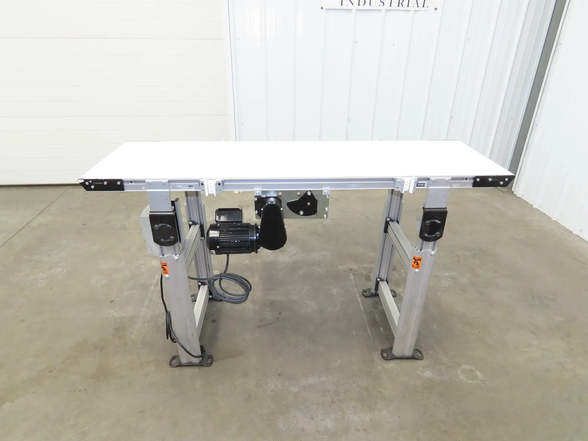 Used DORNER _UNKNOWN_ Belt Conveyors Indiana US | Arrow Industrial #1059432