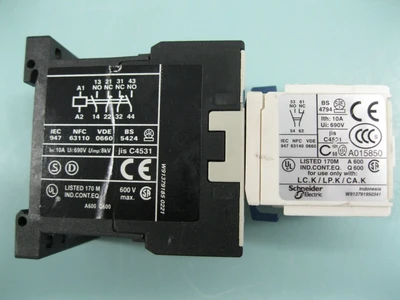 Mixed Lot (12) Schneider Telemecanique Control Relay w (4) Auxiliary Contact D9