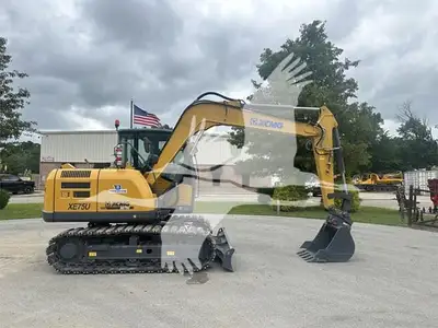 USED 2021 XCMG XE75U