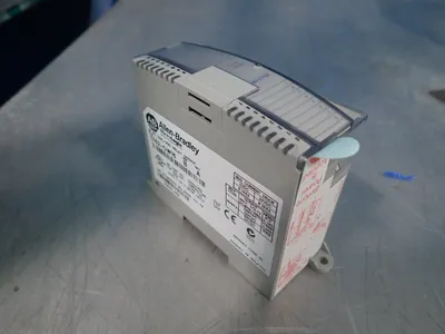 New | in-Stock ALLEN BRADLEY 1762OW16 PLC Input & Output Ohio US | HGR 24 #864230