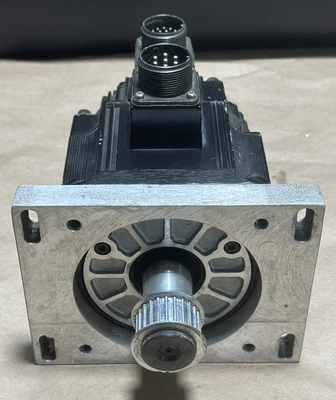 USED Yaskawa SGMG-05V2ABC