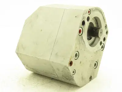 Rexroth 0 608 PE1 095 Nutrunner Spindle Gearbox 33:1 Reducer Spline Shaft 2-Bolt
