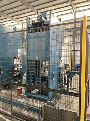 2011 KOMATSU OBS200-61 OBI / Gap Frame Press | Universal Press & Machinery (UPM) (5)