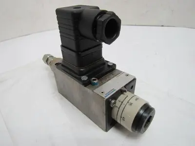 Rexroth HED4OA17/50Z14/12 447 558 Hydraulic Valve