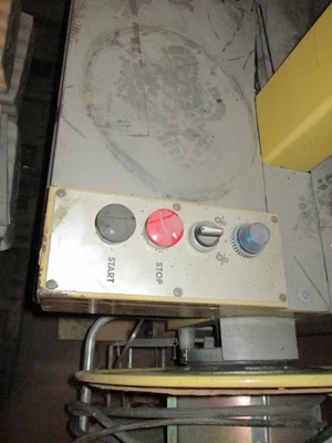 Dynaric Strapping Machine, yellow
