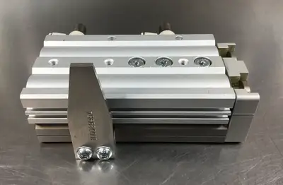 USED SMC MXQ20-50