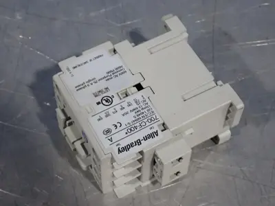 NEW ALLEN BRADLEY 700CF400*