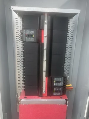 Square D Line Panelboard HC3273WP SCHNEIDER ELECTRIC 80045-098-02