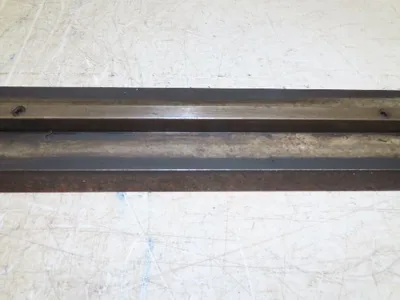 Press Brake Die 93-1/16" Long 3-31/32" Flat 3/4" Thick 60° Edge 1/2" Tang