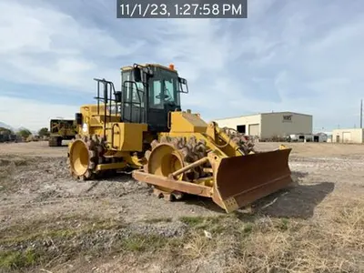 USED 2016 Caterpillar 815F2
