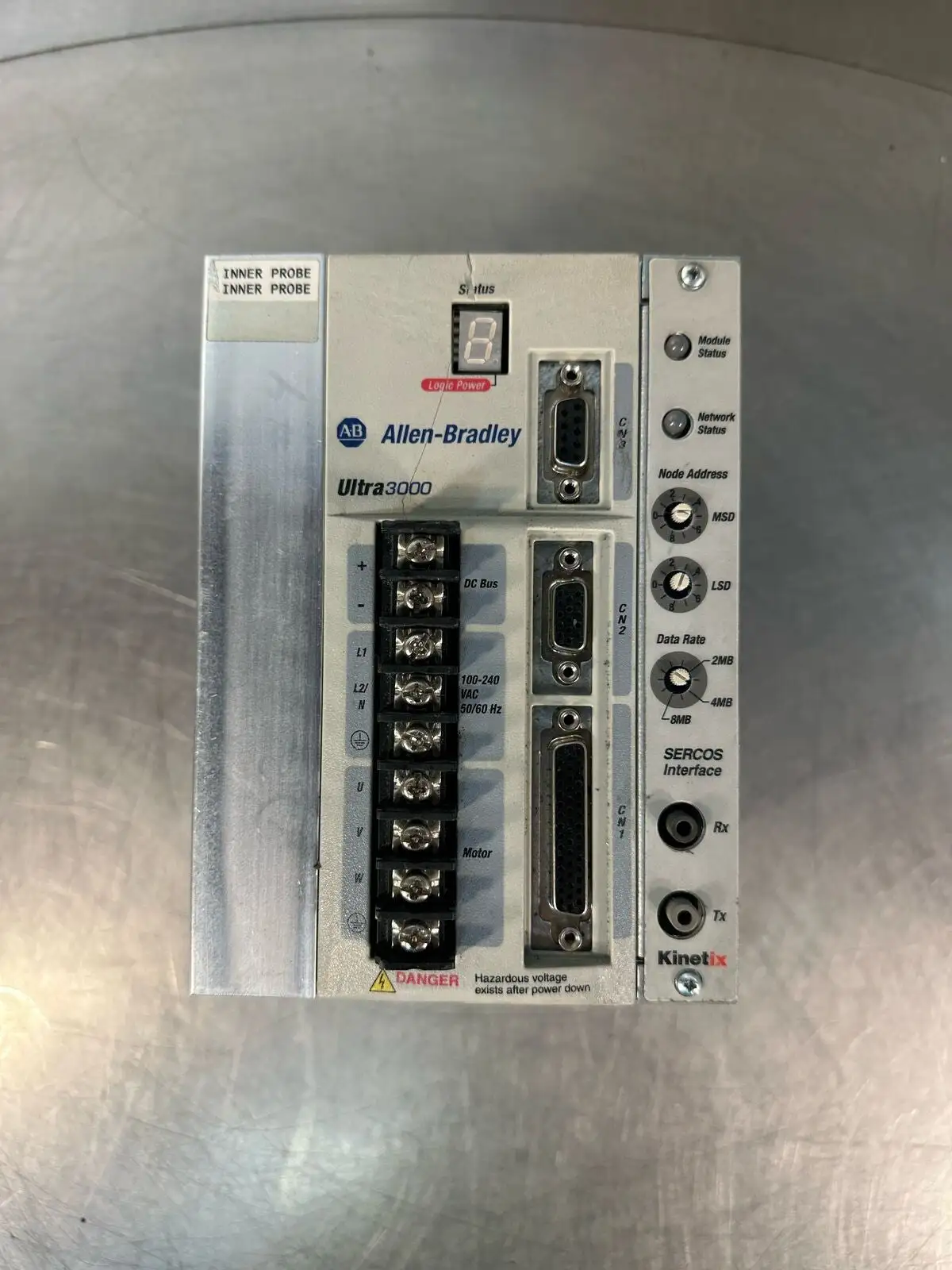 Allen-Bradley 2098-DSD-010-SE /C 120/240Vac Ultra 3000 (7.5.1)