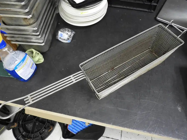 Used Falcon Restaurant Supply Used 17"x5.5"x6" Stainless Steel Deep Fryer Basket Food, Restaurant, & Bakery Parts & Accessories Illinois US | Falcon Restaurant Supply #1376636
