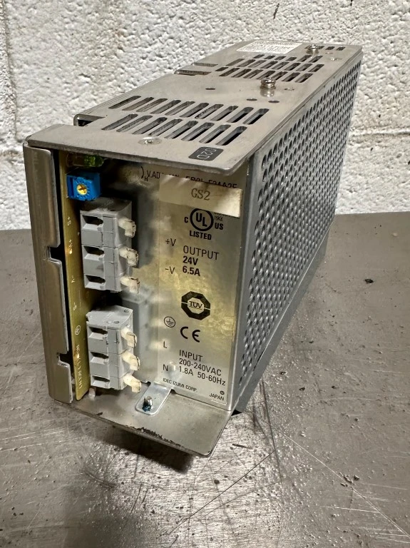 IDEC ED3L-F24A2F 24V/6.5A POWER SUPPLY