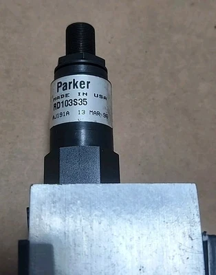 NEW Parker MDRV-02-S-35