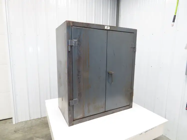 Used STRONG HOLD _UNKNOWN_ Cabinets | Arrow Industrial #636931