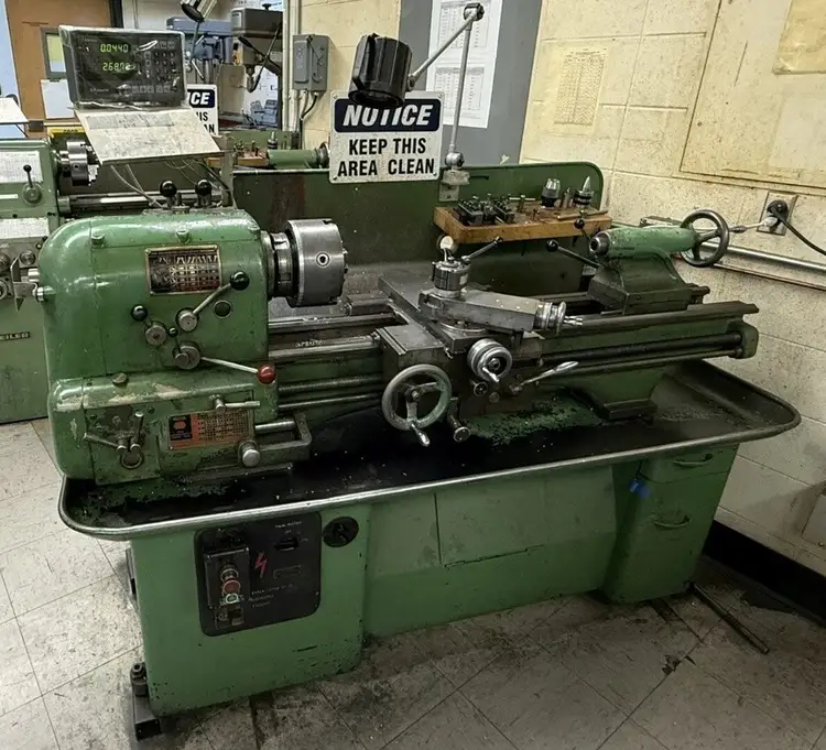 Used COLCHESTER MASTER 6-1/2" Engine Lathes British Columbia CA | Lenmark #914565