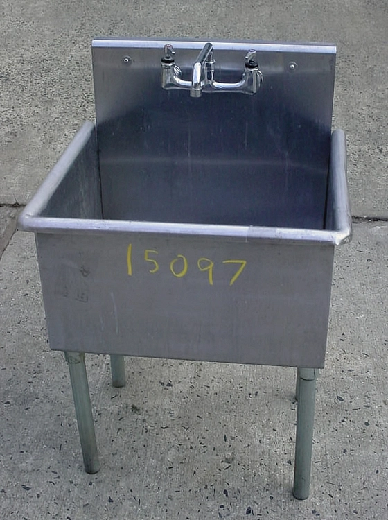 Used SS SINK 24 X 21 SS SINK Food Processing Equipment (misc) New Jersey US | Champion Trading Corporation #425089