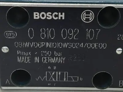 USED BOSCH 0 810 092 107