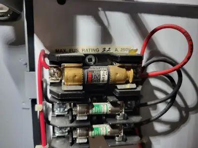 USED SQUARE D MODEL 6