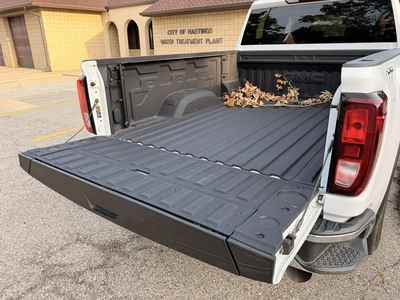 Used 2024 GMC SIERRA 2500HD Pickup Trucks Michigan US | Miedema Asset Management Group #1414373