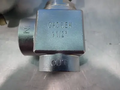 Gadren 1 1/2” Stainless Steel Angle Float Valve