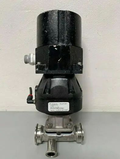 Used ITT PURE-FLO A209 STAINLESS STEEL 3-WAY DIAPHRAGM VALVE W/ 1" & 2" SANITARY FITS Valves/Fittings California US | Equipment Lab #485374