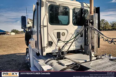 Used 2011 FREIGHTLINER CASCADIA Conventional trucks Florida US | Proxy Equipment #1385390