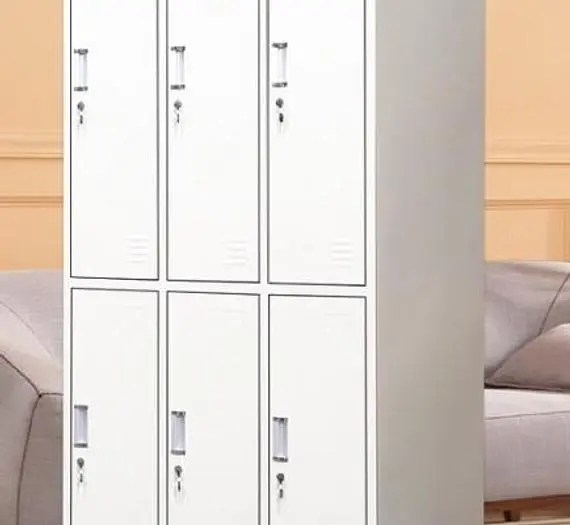 Large 6 door locker