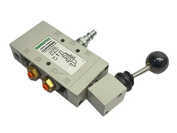 Used NUMATICS PNEUMATIC 4-WAY HAND LEVER VALVE Valves/Fittings | Maverick Industrial Sales #1099763