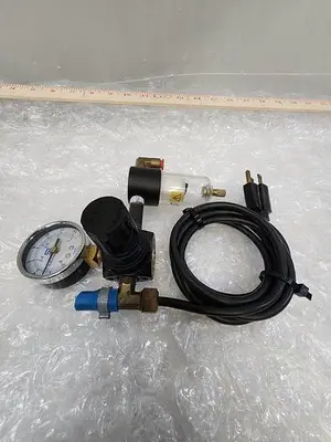 NUMATICS R12P-021 , PARKER 8A02N-0B2-DX COMPRESSED AIR FILTER