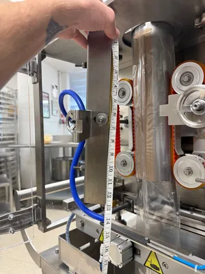 2025 WEIGHPACK VersaPak Vertical Form Fill Sealing Machines (VFFS) | Global Machine Brokers, LLC (29)