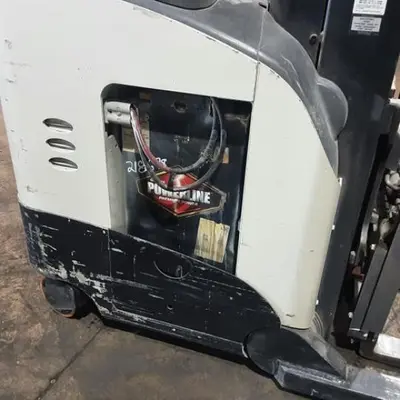 USED 2016 CROWN RR5725-45