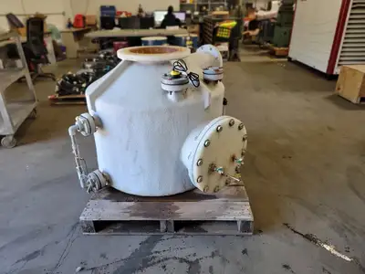 Fiber Glass Tank w/ Fittings