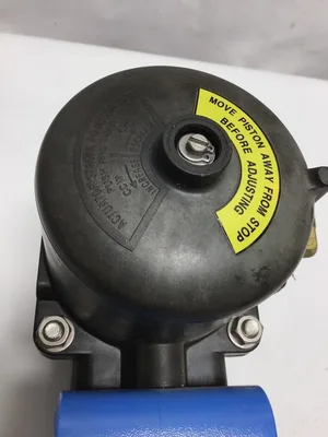 Jamesbury 815L-11-2236-TT C MOD Wafer-Sphere Butterfly Valve Size 4