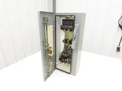 Allen Bradley 712-H635273 Combination Motor Starter 10HP 600V 3Ph 120V Coil